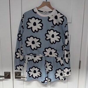 Vans Kids Pajama Set with Blue and White Floral Design